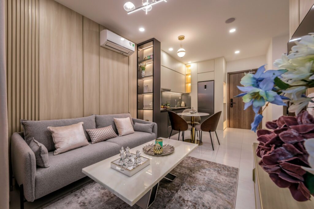 BÀI TOÁN ĐẦU TƯ CHO CHUYÊN GIA THUÊ TẠI THE EMERALD BOULEVARD: TỶ SUẤT LỢI NHUẬN CÓ VƯỢT GỬI TIẾT KIỆM?