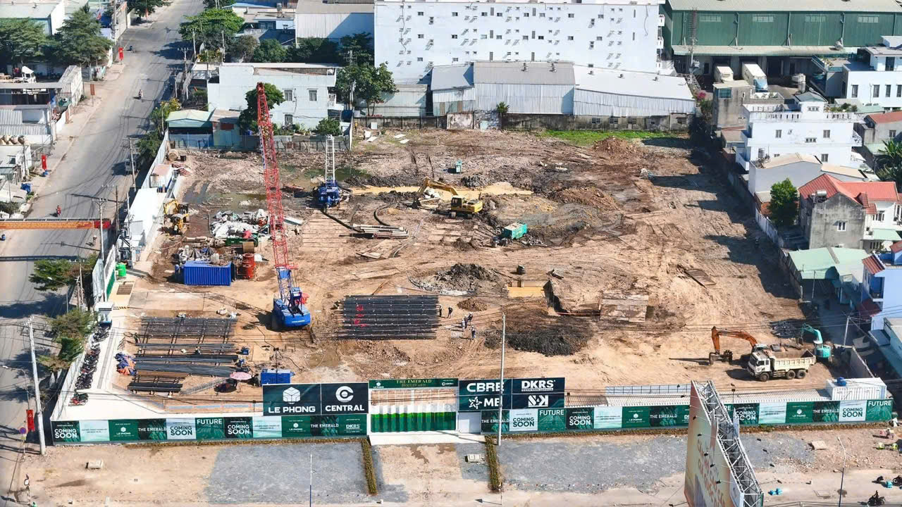 Tiến độ đang thi công hầm tại the emerald boulevard